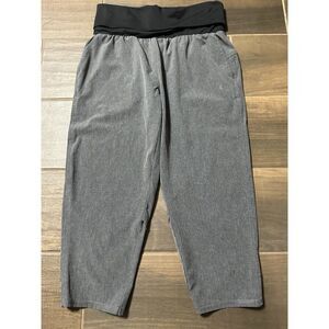 Calia by Carrie Underwood Women's Capri Pants, Size XS